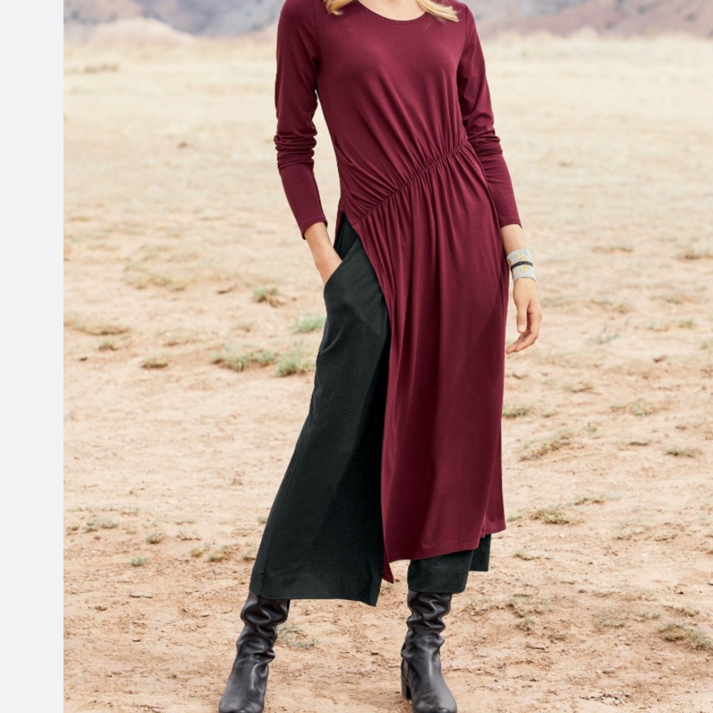 Peruvian Connection Long Black Tunic W/ Diagonal Shirring ,High Side Slit. Sz Lg
